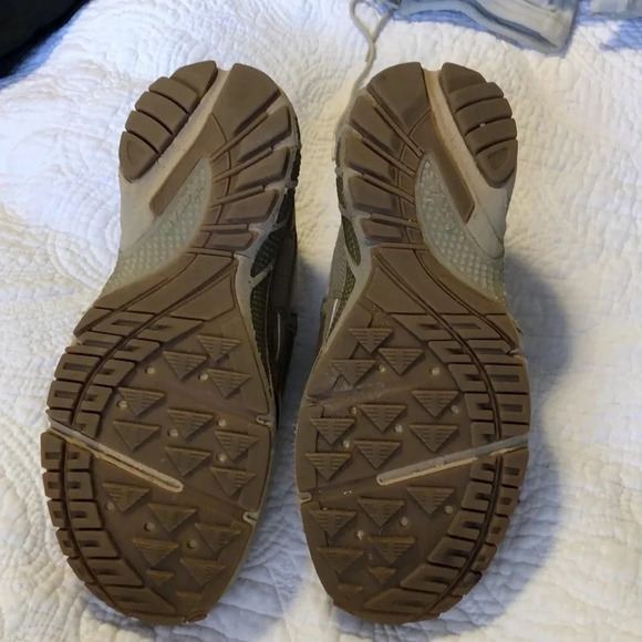 UK Gear PT-03 hot terrain running shoe with free gators and spare laces - Picture 4 of 13